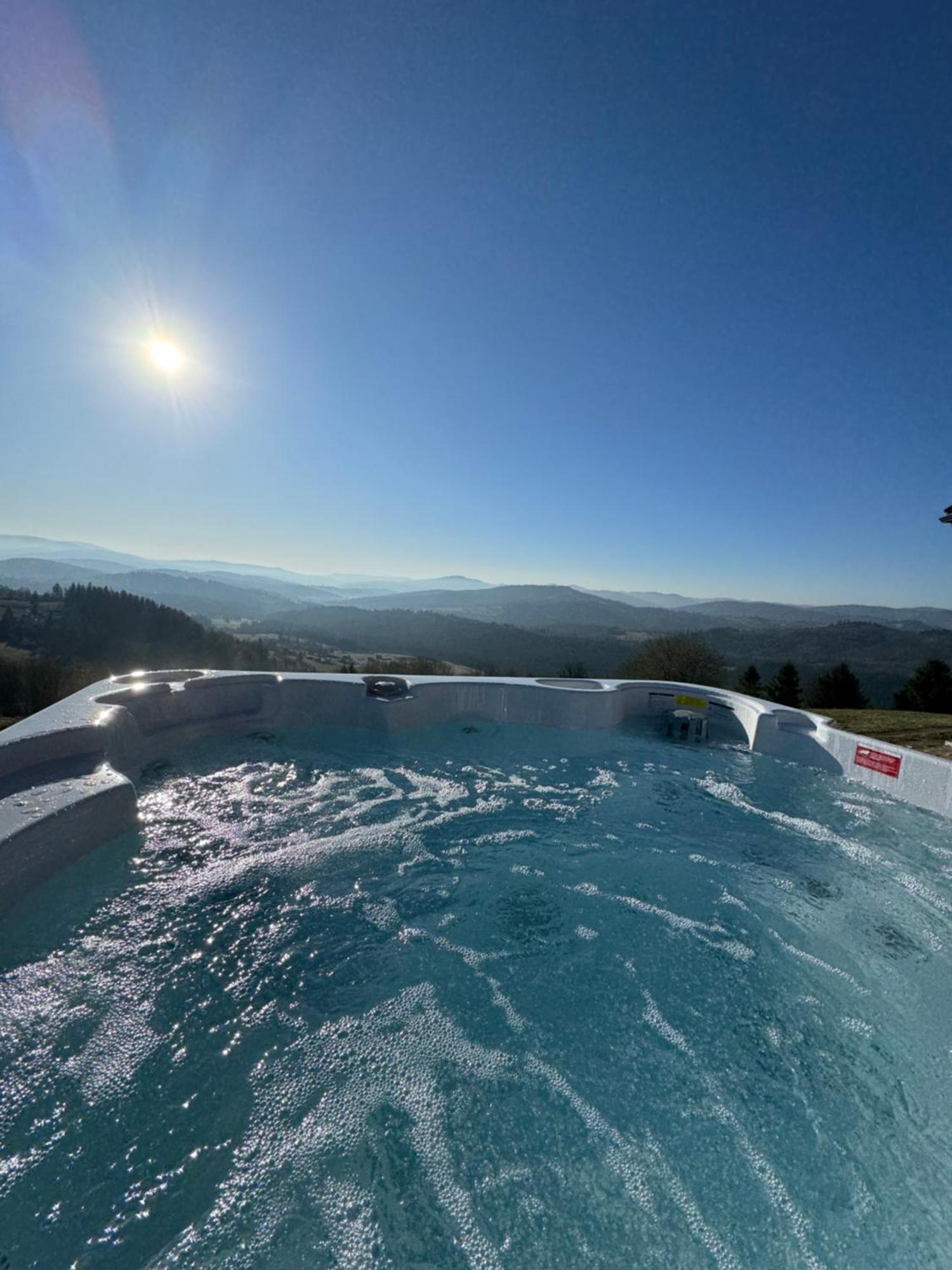 Montini - Wybrane Domki Z Jacuzzi Конякув Экстерьер фото